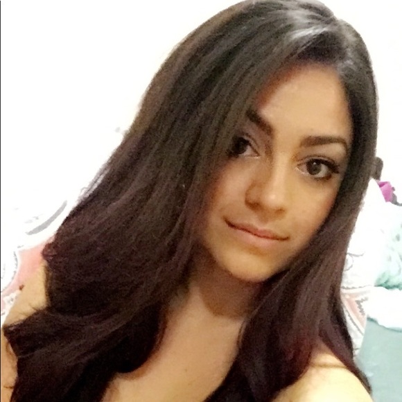 Meet your Posher, Ashley - Picture 1 of 1